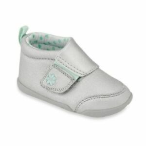 Carter’s Stage 2 Silver Shoes size 4 1/2